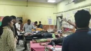রাজস্থানে দাঁড়িয়ে থাকা ট্রাকে ধাক্কা, ৭ শিশুসহ নিহত ১০