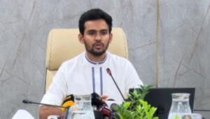 নির্বাচনে অংশ নিতে পদত্যাগের প্রস্তুতি নিচ্ছেন উপদেষ্টা আসিফ মাহমুদ