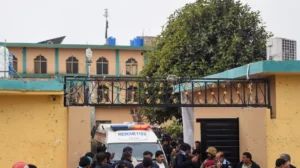 ইসলামাবাদের শিয়া মসজিদে আত্মঘাতী হামলা, নিহত ৩১ জন