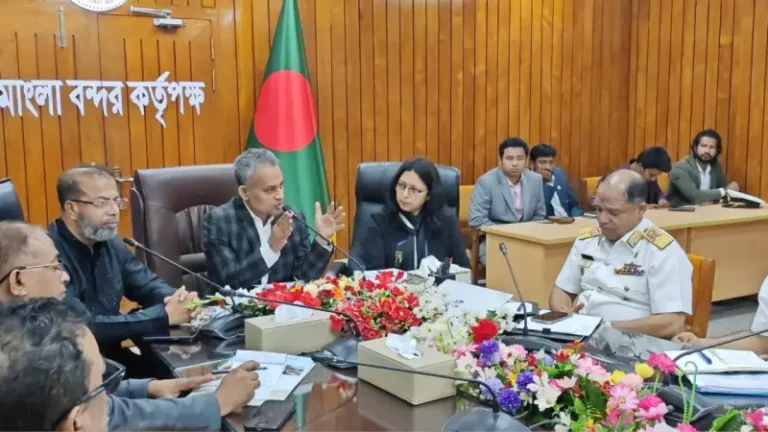 মোংলা বন্দরের পূর্ণ সক্ষমতা কাজে লাগাতে চায় সরকার: নৌপরিবহন মন্ত্রী