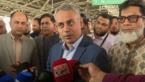 ঈদের আগে জ্বালানি তেলের দাম বাড়ছে না: সড়কমন্ত্রী