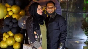 ওমরাহ শেষে নিরাপদে বাসায় ফিরলেন মুশফিক, জানালেন তার স্ত্রী