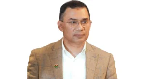 জ্বালানি মজুত ও চোরাচালান রোধে প্রধানমন্ত্রীর কঠোর পদক্ষেপের নির্দেশ