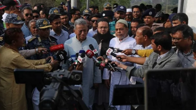 নাজুক অর্থনীতি পুনরুদ্ধারে কর বাড়ানোর ওপর জোর দিলেন অর্থমন্ত্রী