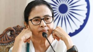 ভোটার তালিকা বিতর্কে ধর্মতলায় মমতার অবস্থান কর্মসূচি