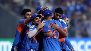 ৪৯৯ রানের ম্যাচে বেথেলের বিধ্বংসী সেঞ্চুরিকে ছাপিয়ে টানা দ্বিতীয়বার ফাইনালে ভারত