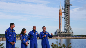 অর্ধশত বছরেরও বেশি সময় পর আবারও চন্দ্রাভিযান নাসার