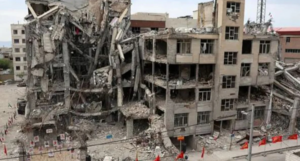 যৌথ হামলায় ২৭০ বিলিয়ন ডলারের ক্ষতির দাবি ইরানের