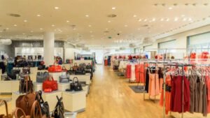 শপিং মল ও দোকানপাট সন্ধ্যা ৬টা পর্যন্ত খোলা থাকবে