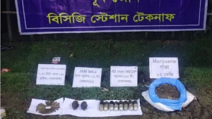 টেকনাফে মাটির নিচ থেকে গ্রেনেড ও গোলা উদ্ধার করেছে কোস্ট গার্ড