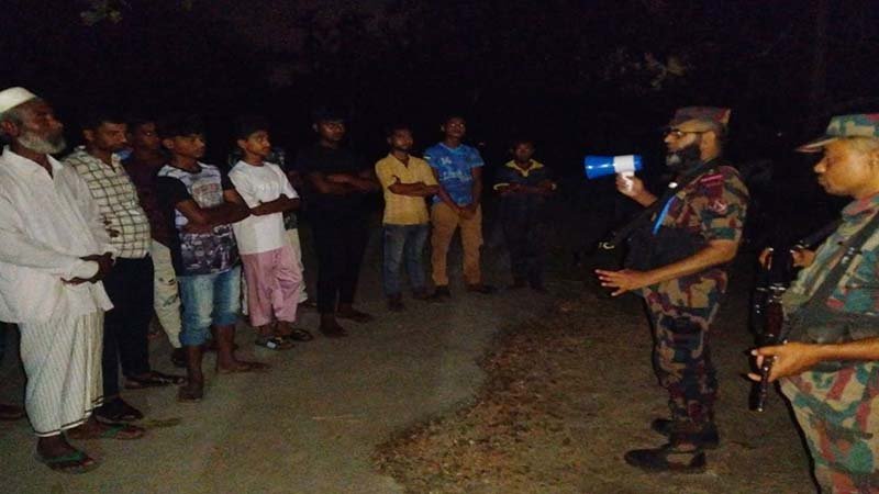 ২৪ ঘণ্টায় সীমান্তে বিএসএফের ১০টি পুশইন অপচেষ্টা প্রতিহত করল বিজিবি
