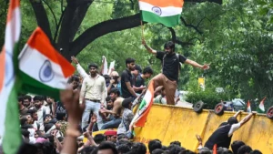 ছাত্র আন্দোলনের সমর্থনে দেওয়া পোস্ট-ভিডিও সরাতে আইআইটি মাদ্রাজের নির্দেশের অভিযোগ