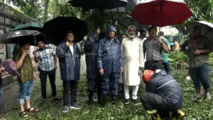 জলজট নিরসনে মাঠে জরুরি দল, নগরজীবন স্বাভাবিক রাখার চেষ্টা ডিএসসিসির