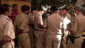 বেঙ্গালুরুতে বাংলাদেশি দম্পতিকে মারধরের অভিযোগে চিকিৎসক গ্রেপ্তার