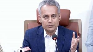 লন্ডনে যুক্তরাজ্যের পরিবহনমন্ত্রীর সঙ্গে বৈঠকে শেখ রবিউল আলম
